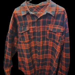 Miholl Large Red & Black Flannel Long Sleeve Button Up